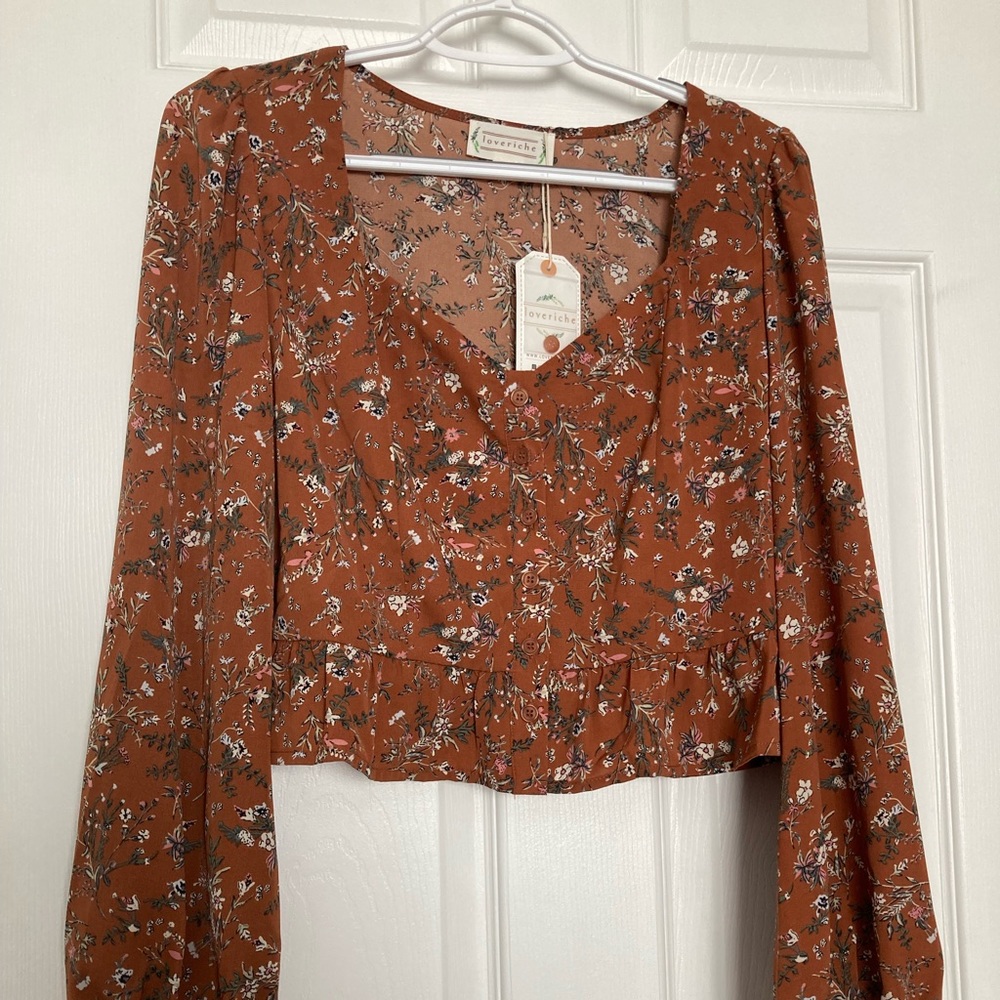 NWT Loveriche blouse